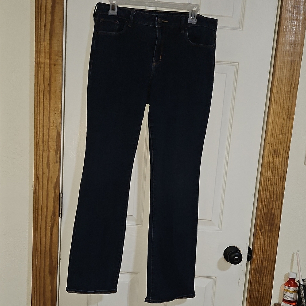 Old Navy Women's Straight Leg Black Jeans